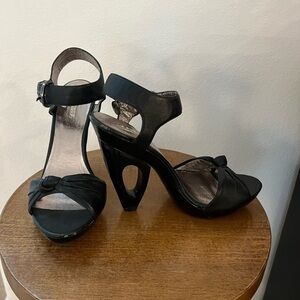 LA Strada Women’s Black Heels Size‎ 39